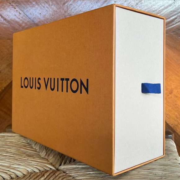 ⭐️ LOUIS VUITTON ⭐️ BOX ⭐️ - Picture 4 of 8
